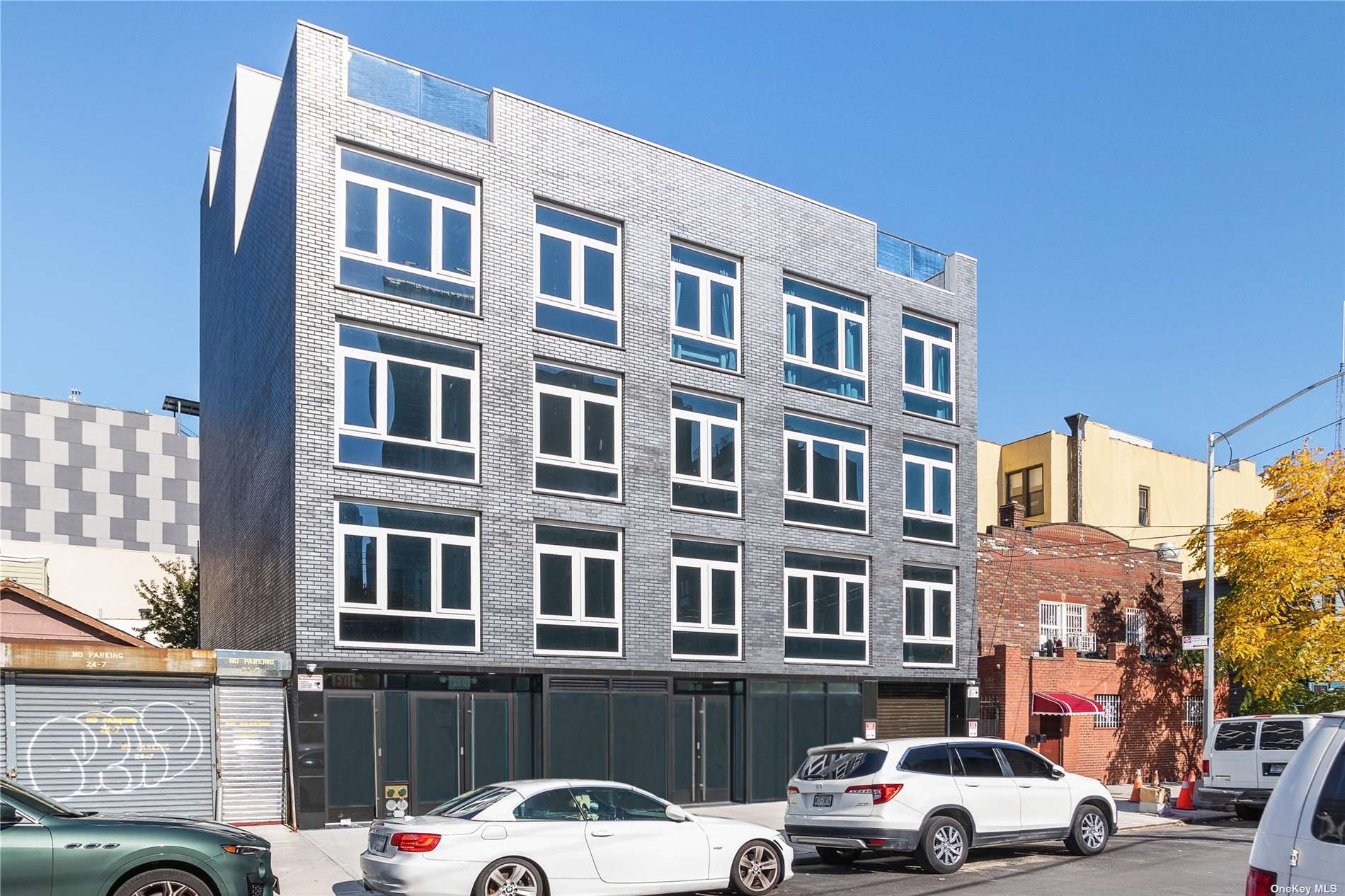 Property for Sale at 2809 39th Avenue 2C, Long Island City, Queens, NY - Bedrooms: 1 
Bathrooms: 1 
Rooms: 3  - $637,400