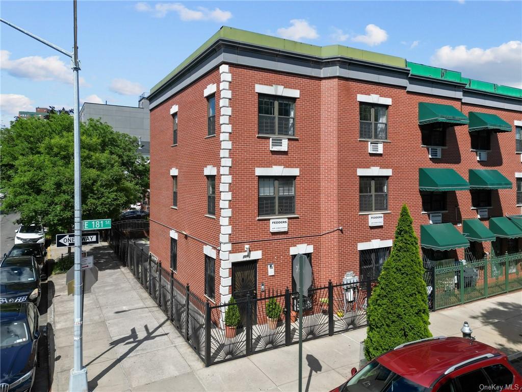 Property for Sale at 731 E 181st Street, Bronx, New York - Bedrooms: 6 
Bathrooms: 4  - $1,200,000