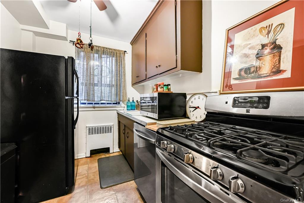 31 Nagle Avenue #2G, New York (Manhattan), New York image 3