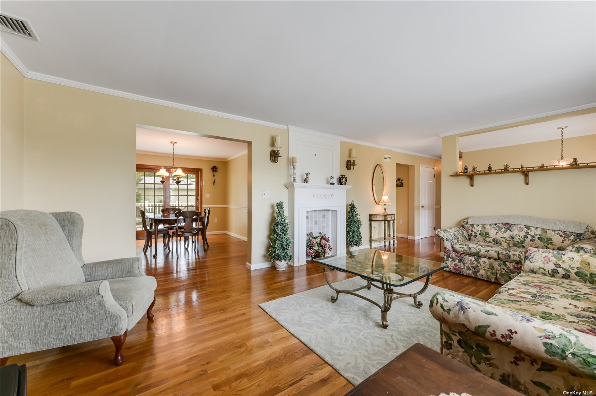 Photo 5 of 36 of 5 Sinnickson Road house