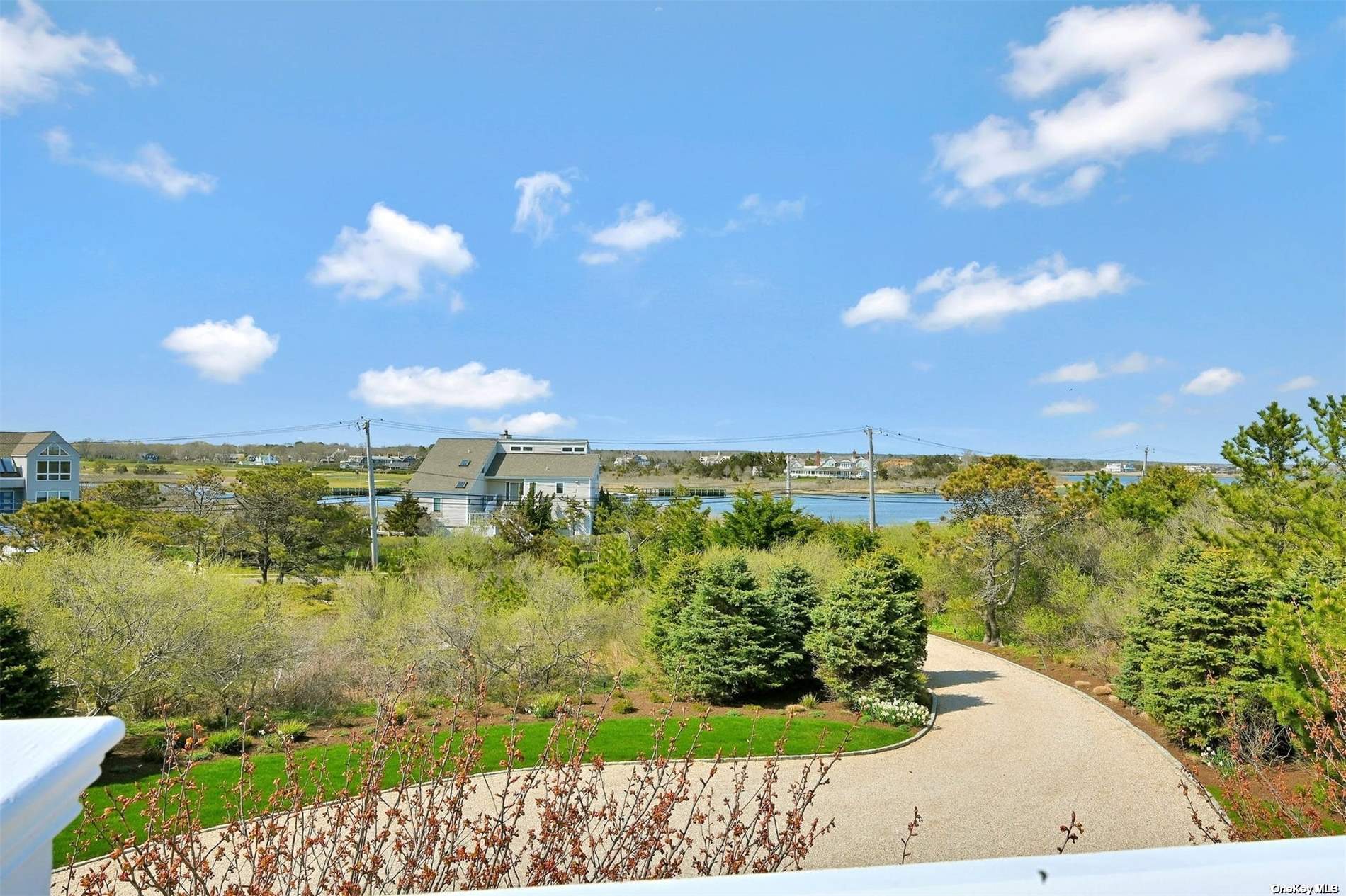 148 Dune Road, Quogue, New York image 17