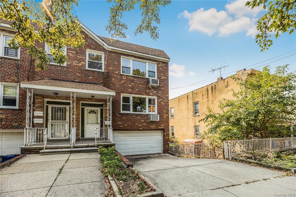 Property for Sale at 1829 Matthews Avenue, Bronx, New York - Bedrooms: 5 
Bathrooms: 3.5  - $849,000