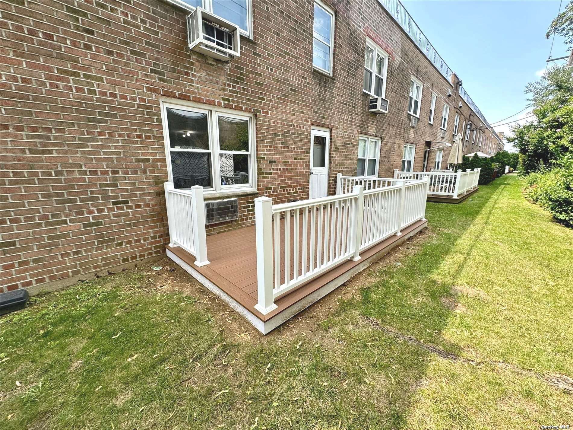 570 Broadway #13A, Lynbrook, New York image 2