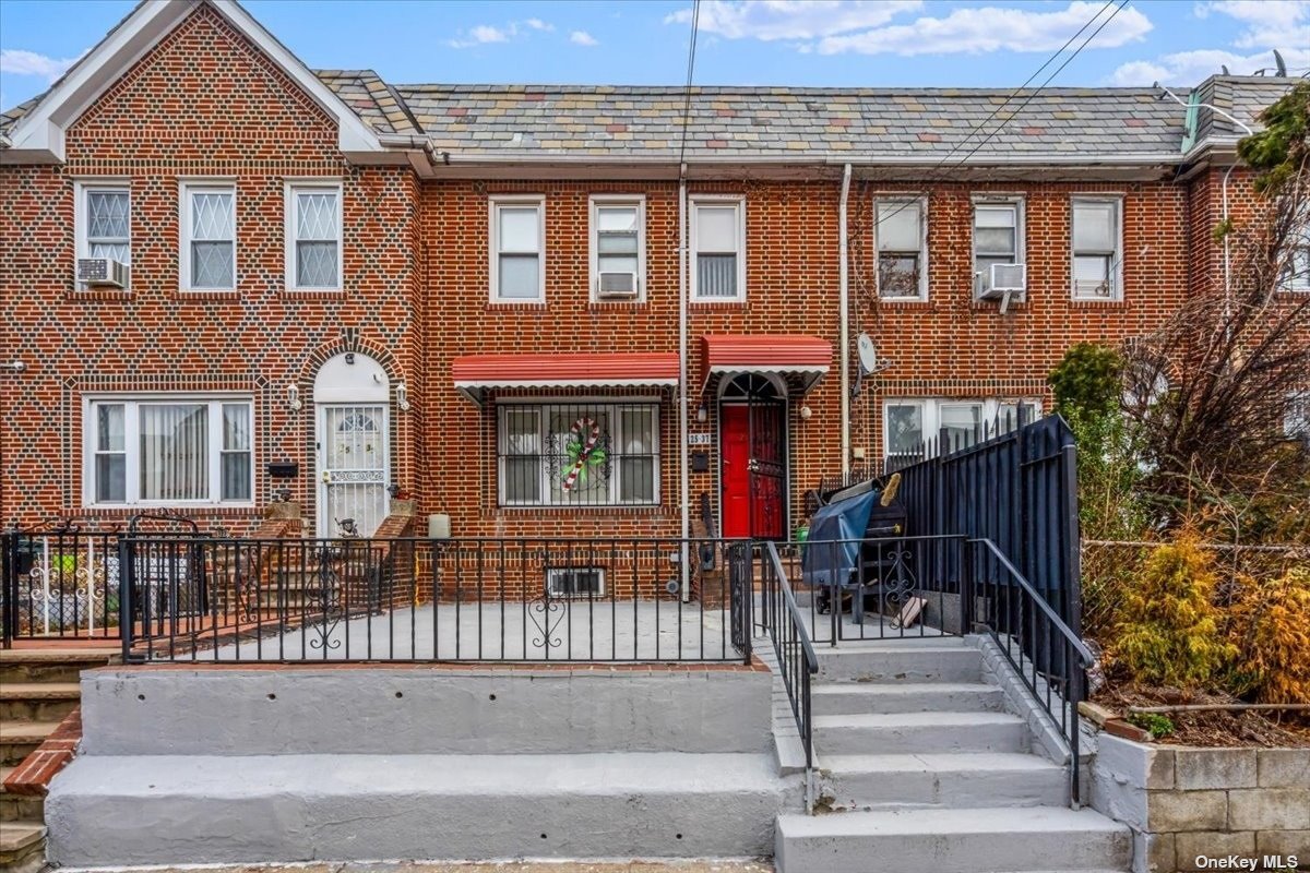 2537 97th Street, East Elmhurst, Queens, NY - 3 Bedrooms  
3 Bathrooms  
11 Rooms - 