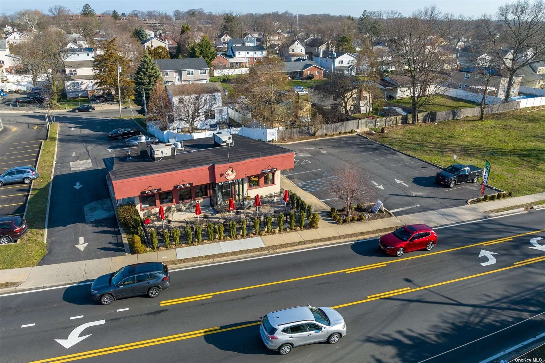 76 E Pulaski Road