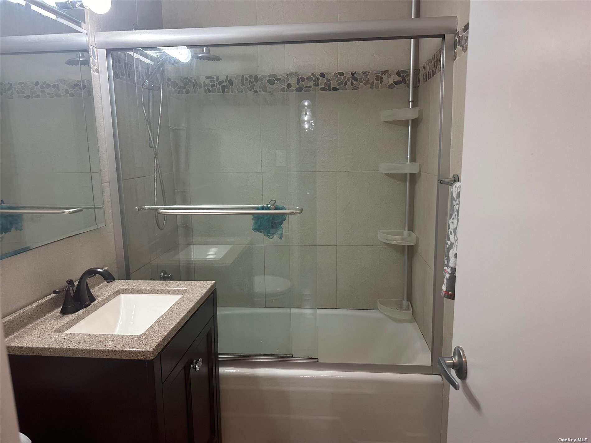 18-05 215 Street #16L, Bayside, New York image 12