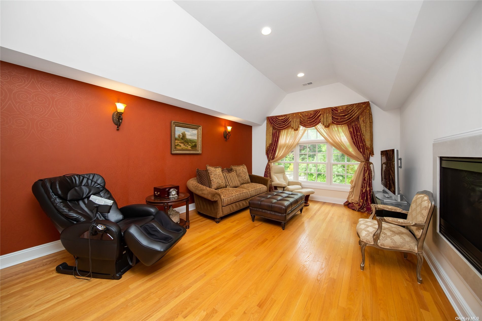 5A Westgate Road, Syosset, New York image 17