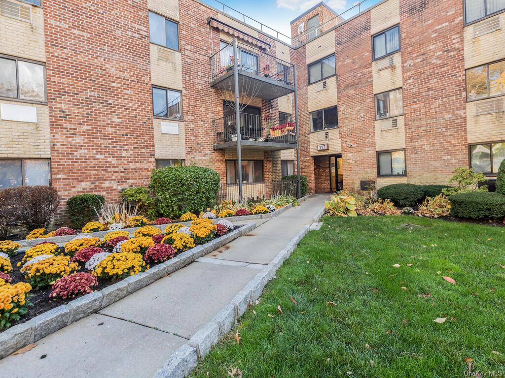 117 Dehaven Drive #242, Yonkers, New York image 1