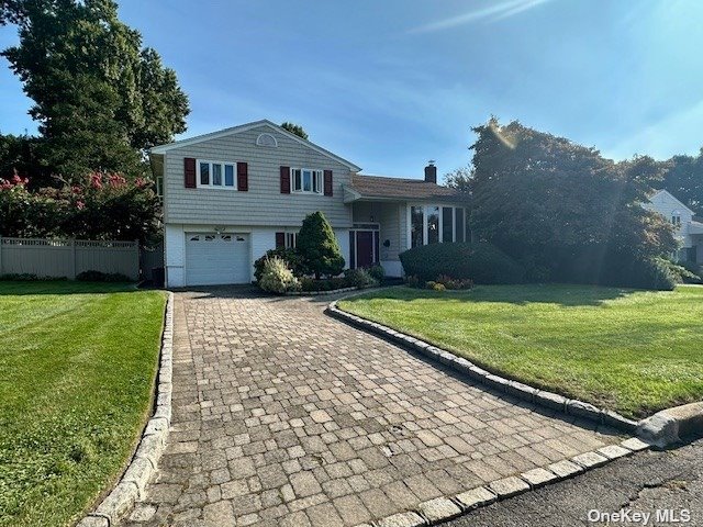 14 Jerome Drive, Glen Cove, New York image 3