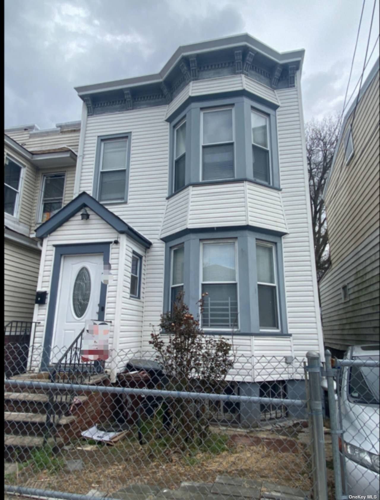 Property for Sale at 8817 75th Street, Woodhaven, Queens, NY - Bedrooms: 4 
Bathrooms: 3 
Rooms: 7  - $819,000