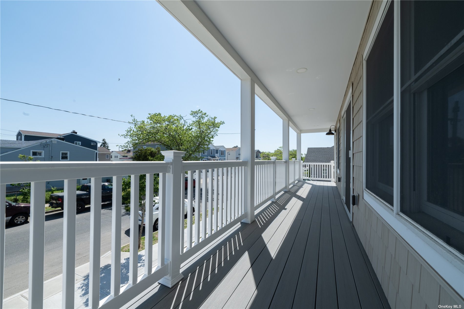 Long Beach, New York 11561, United States, 5 Bedrooms Bedrooms, ,2 BathroomsBathrooms,Residential,Active,29401