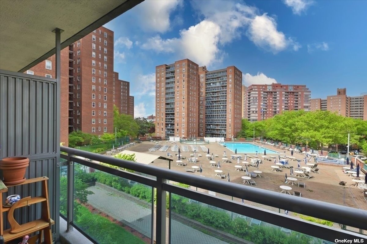 98-20 62nd Drive #3E, Rego Park, New York image 20