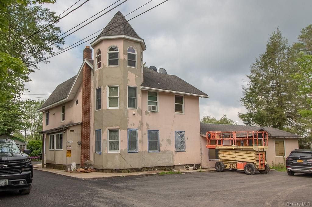 Property for Sale at 1105 Ulster Heights Road, Ellenville, New York - Bedrooms: 20 
Bathrooms: 10  - $2,195,000