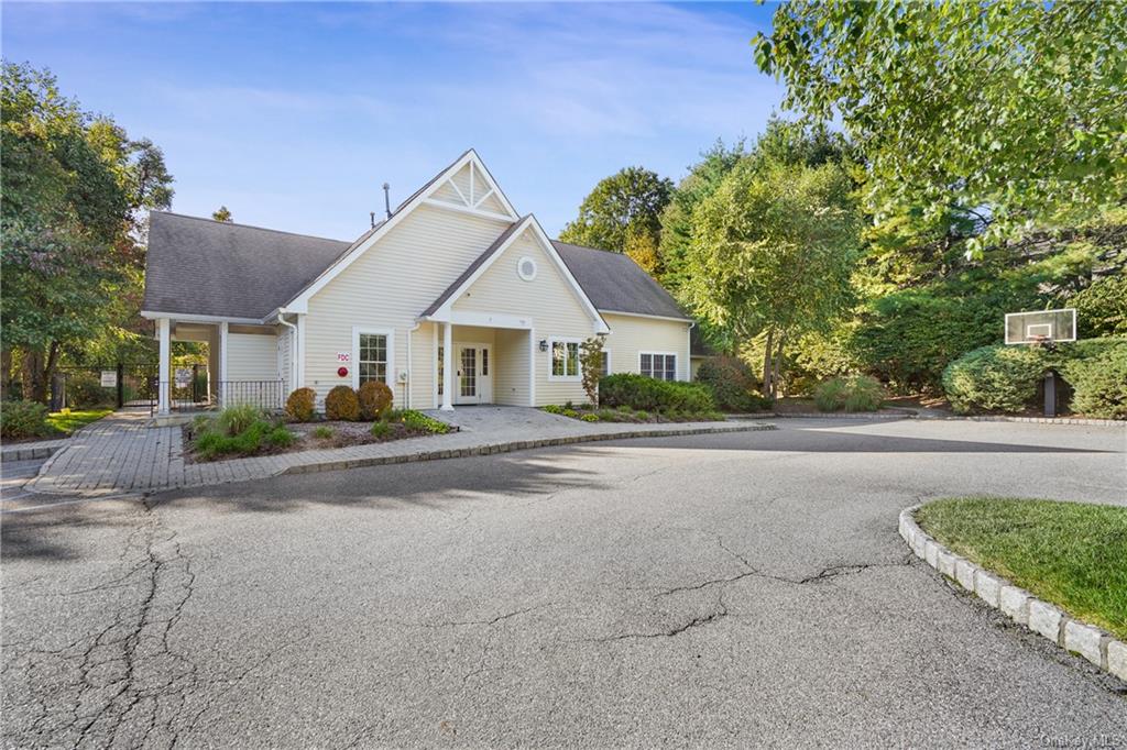 9 Hopkins Lane, Armonk, New York image 28