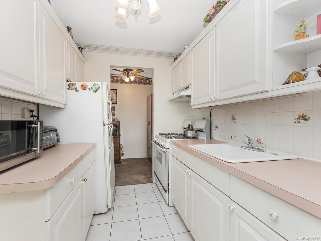 4200 Herkimer Place #7E, Bronx, New York image 4