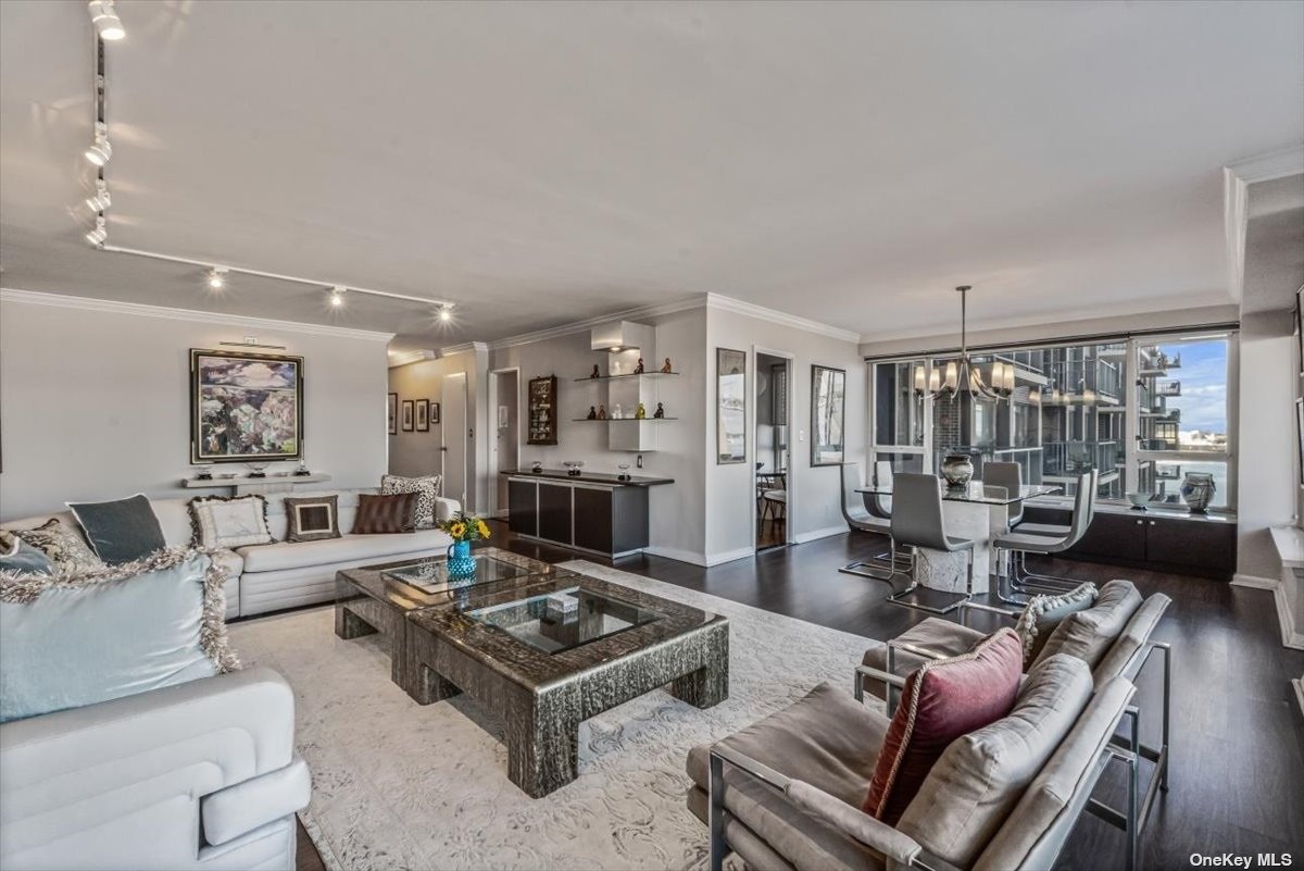 166-25 Powells Cove Blvd Blvd #7H, Beechhurst, New York image 4