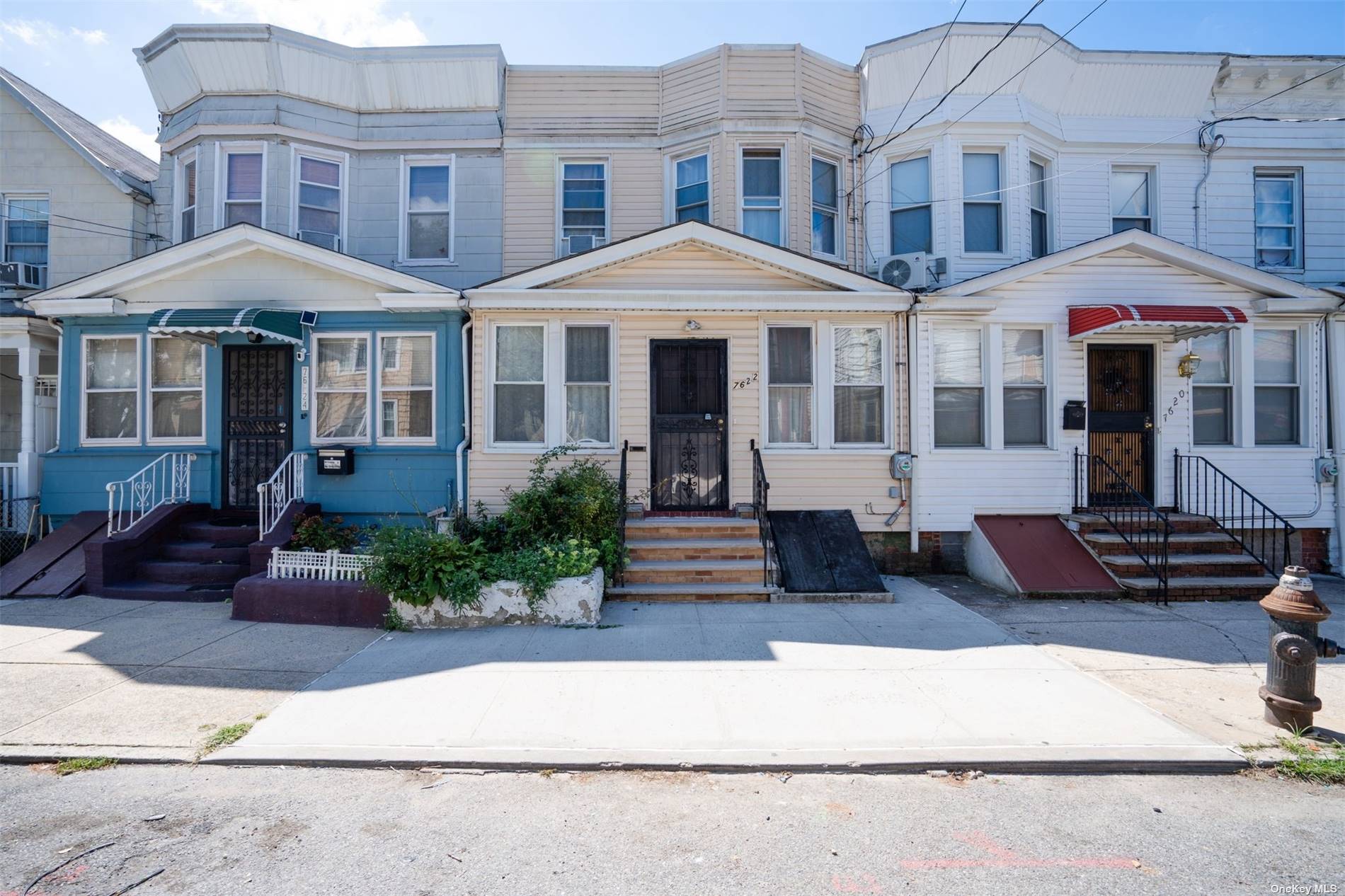 Property for Sale at 7622 86th Avenue, Woodhaven, Queens, NY - Bedrooms: 4 
Bathrooms: 3 
Rooms: 7  - $629,999