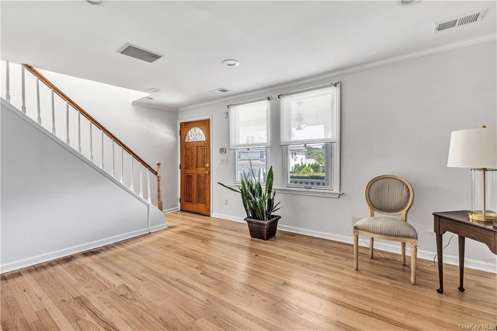 Photo 7 of 22 of 238 Madison Avenue house