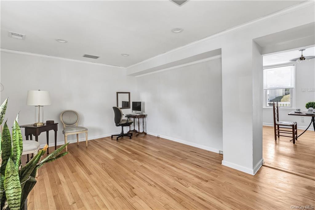 Photo 5 of 22 of 238 Madison Avenue house