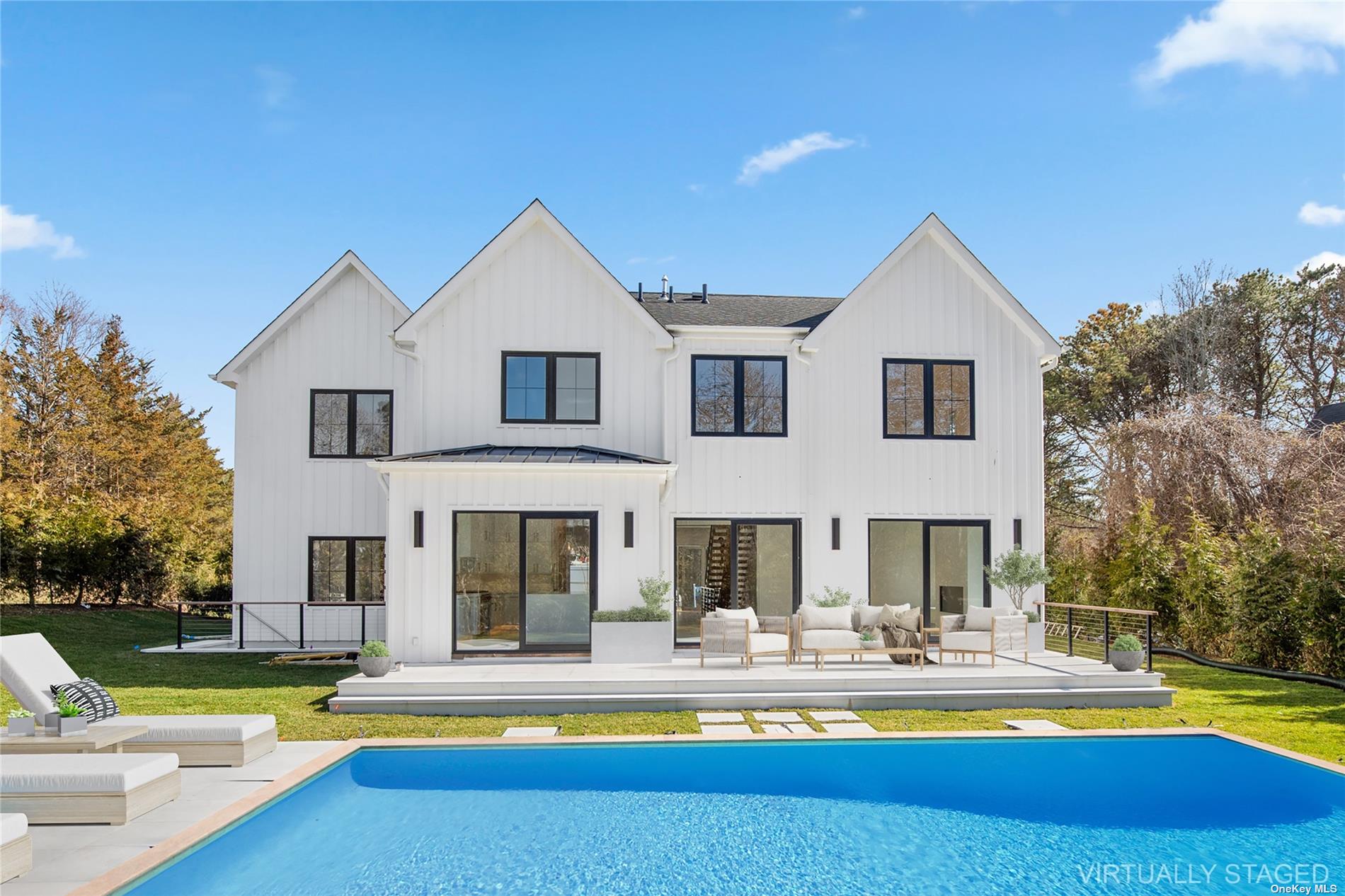 Property for Sale at 354 Saint Andrews Road, Southampton, Hamptons, NY - Bedrooms: 7 
Bathrooms: 8.5  - $3,595,000