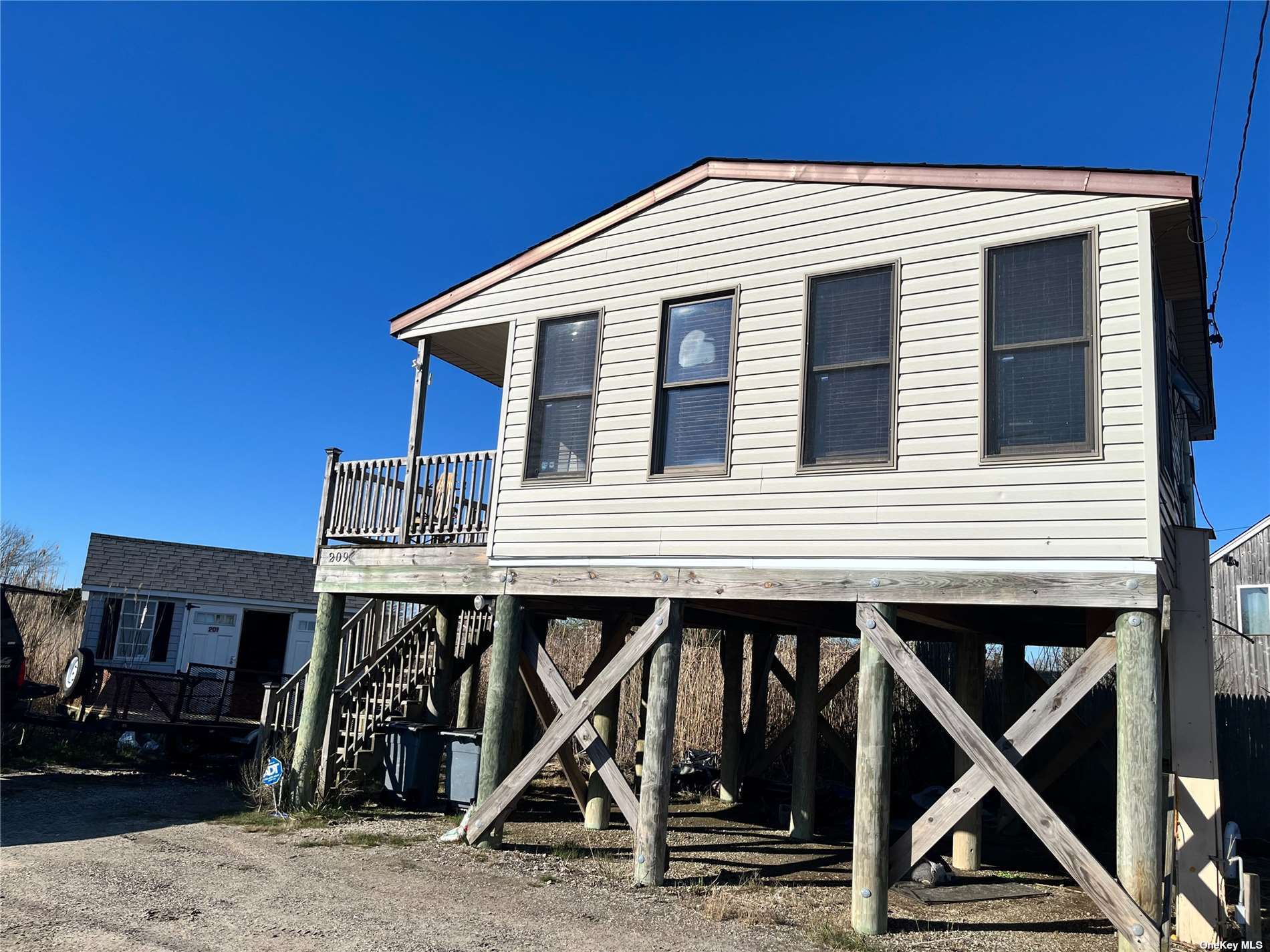 209 Riviera Drive, Mastic Beach, New York image 1