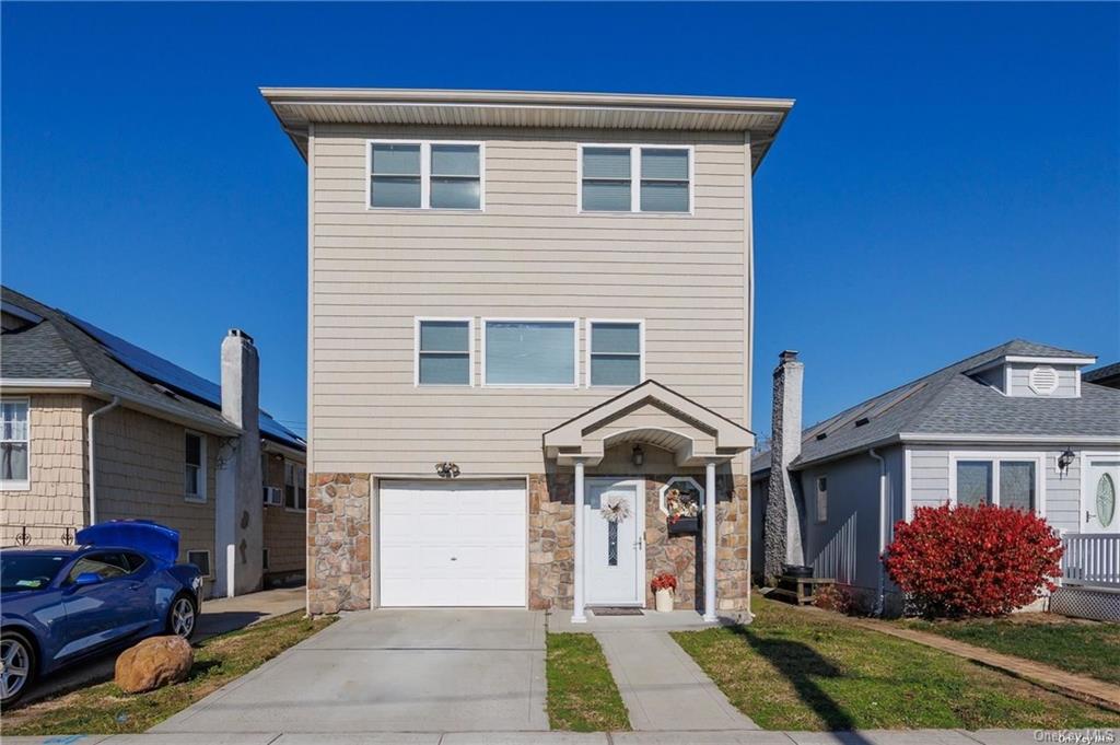 View Island Park, NY 11558 house