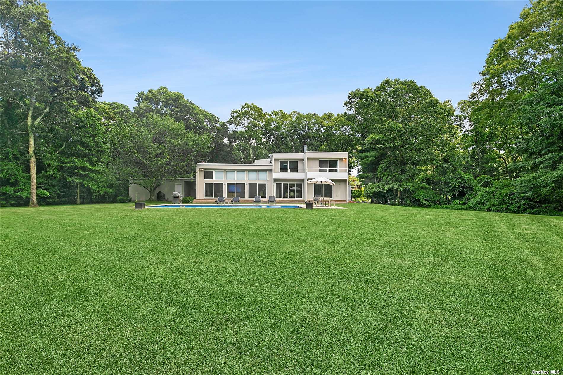 10 Fox Hollow Drive, East Quogue, New York image 16