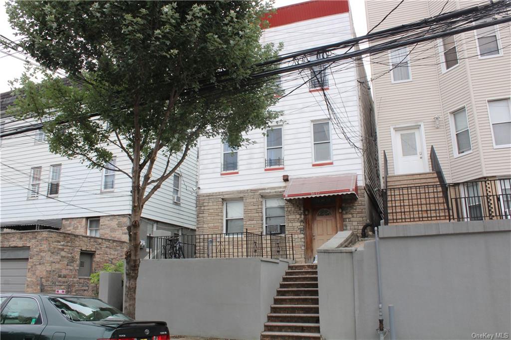 Property for Sale at 1612 Haight Avenue, Bronx, New York - Bedrooms: 8 
Bathrooms: 5  - $1,200,000