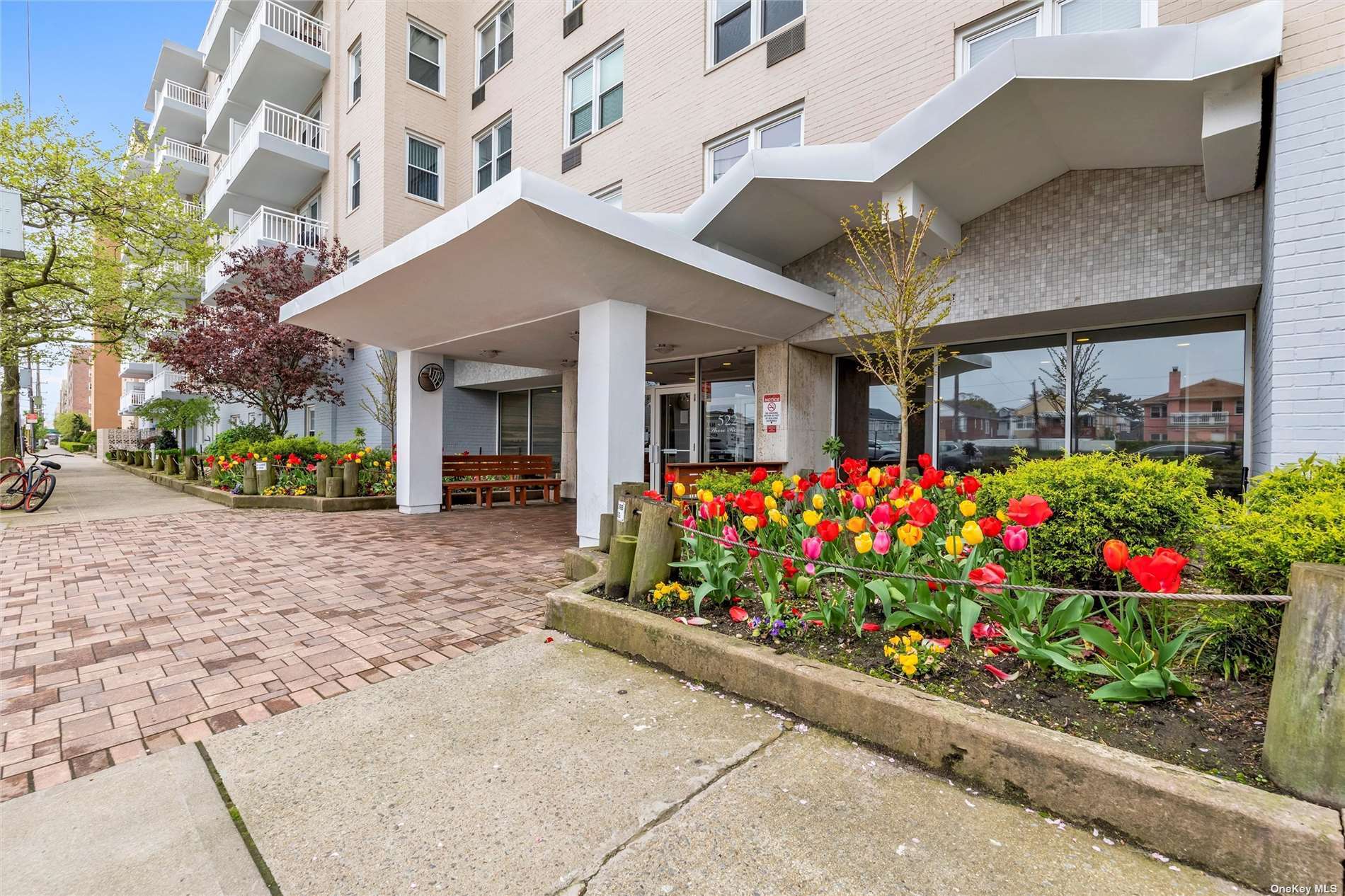 522 Shore Road #2U, Long Beach, New York image 1