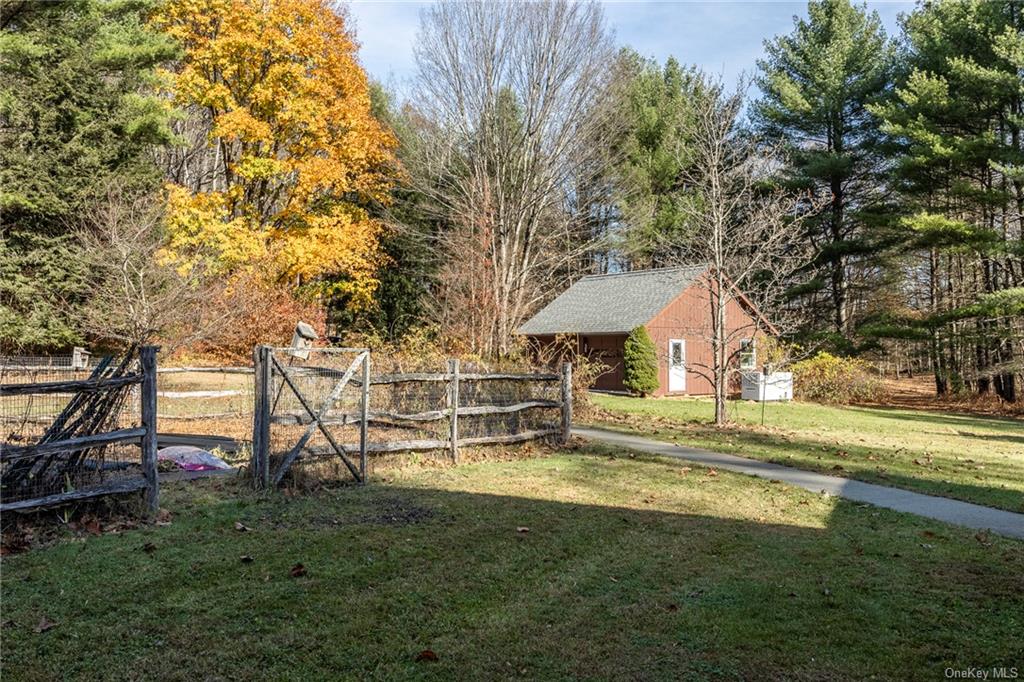 328 Milan Hollow Road, Rhinebeck, New York image 34