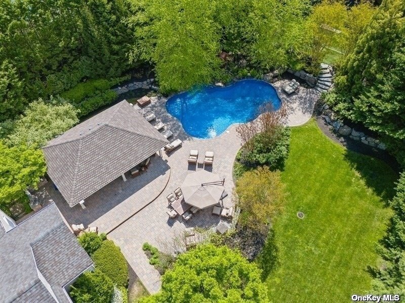 2 Nadia Court, Smithtown, New York image 32