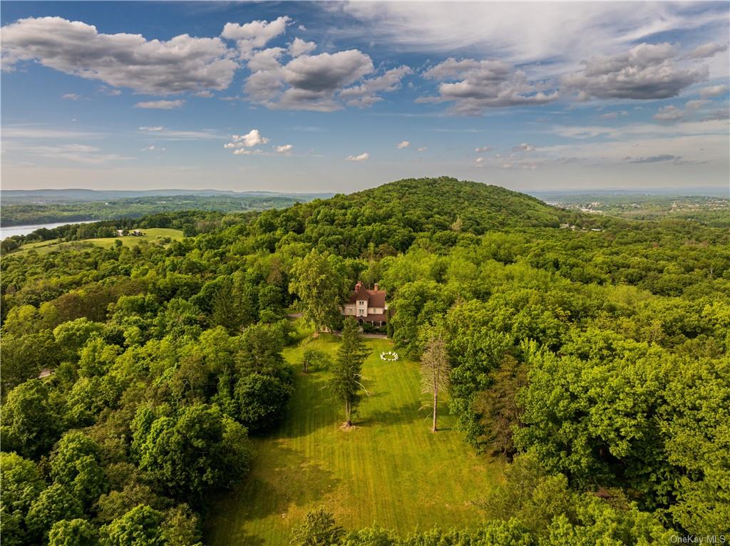 Photo 1 of 4317 Ny Route 23, Hudson, New York, $7,330,000, Web #: 6312196