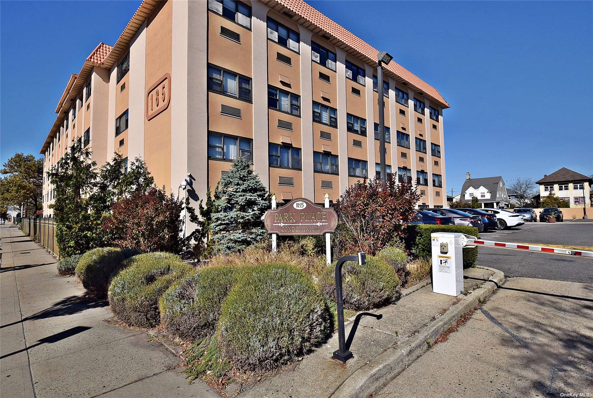 185 W Park Avenue #417, Long Beach, New York image 20