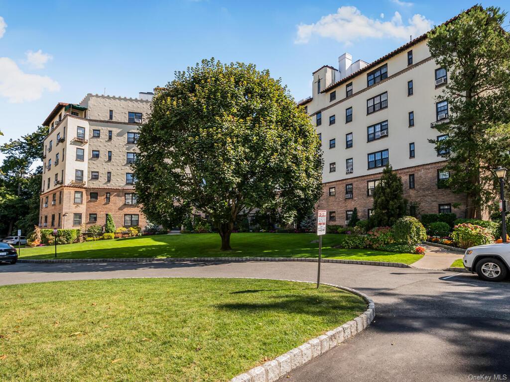 1273 North Avenue #6CD, New Rochelle, New York image 2