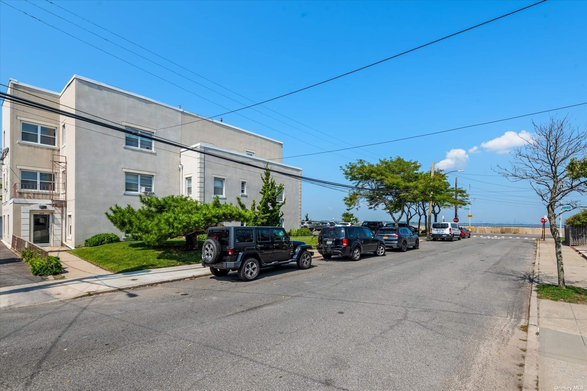 525 Beach 138th Street #A2, Belle Harbor, New York image 14