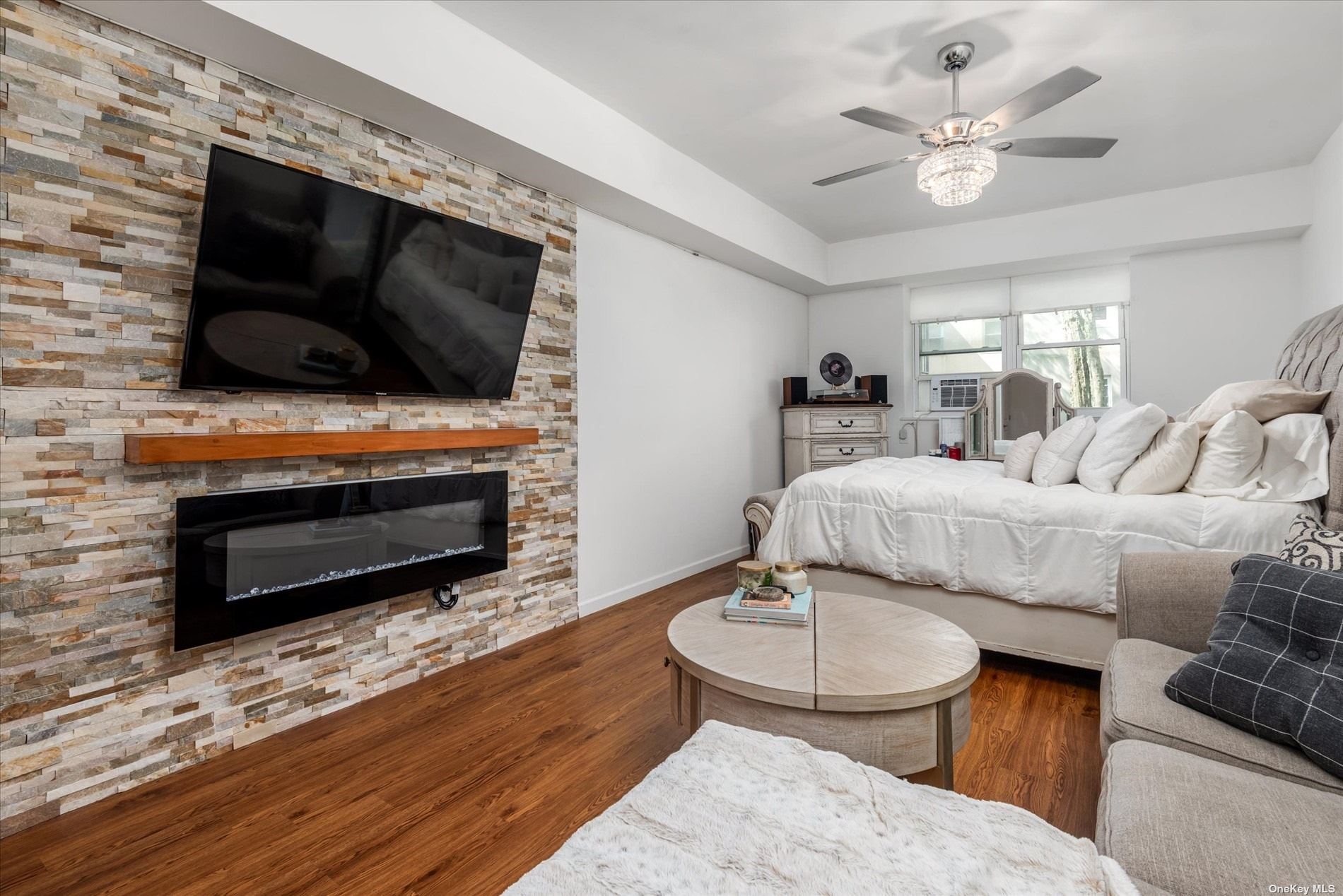 525 Beach 138th Street #A2, Belle Harbor, New York image 4
