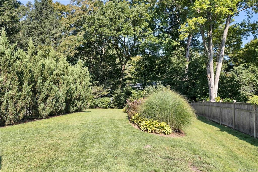 35 Sunrise Avenue, Katonah, New York image 33