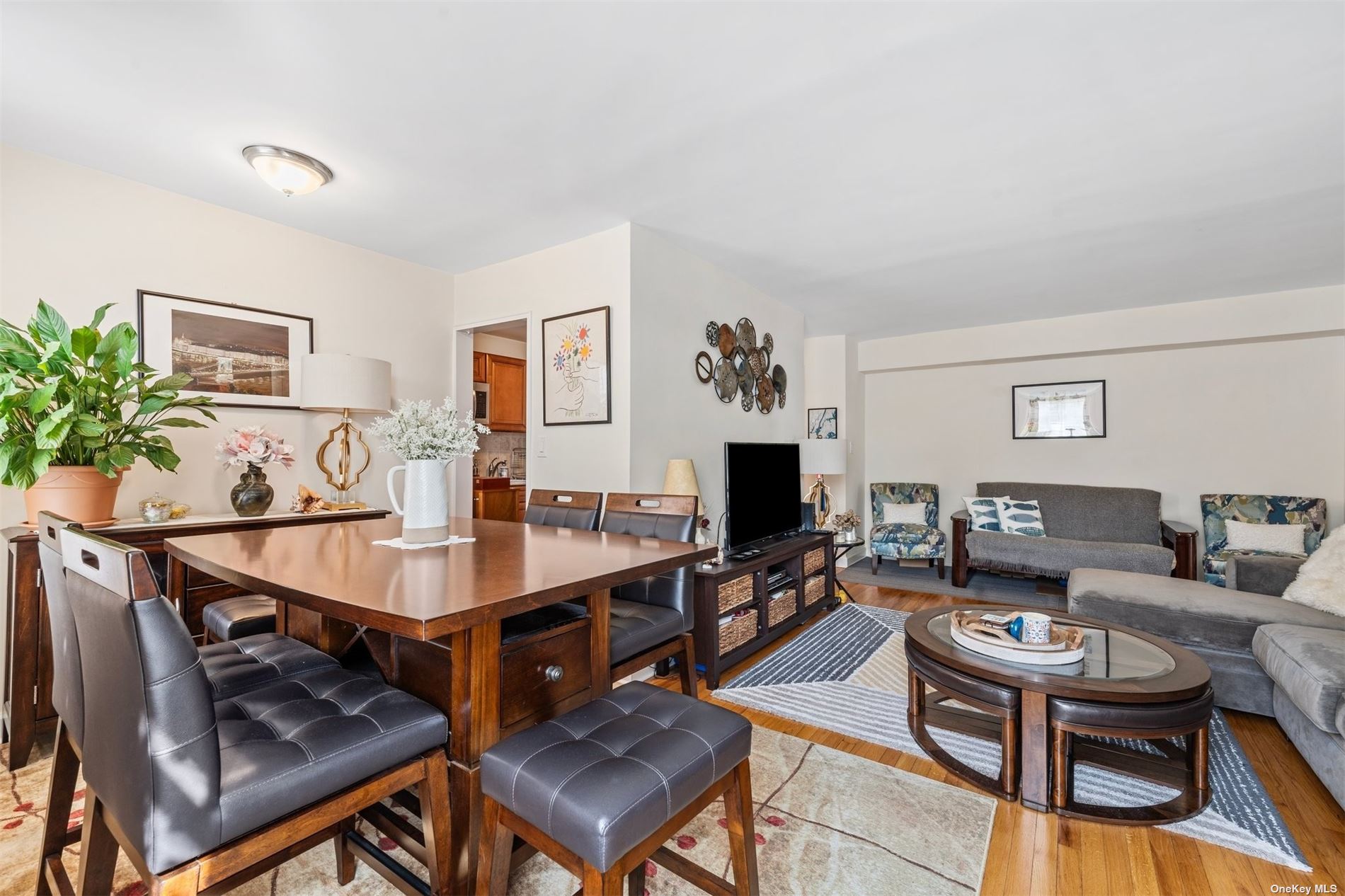 6710 108th Street St #5A, Forest Hills, New York image 4