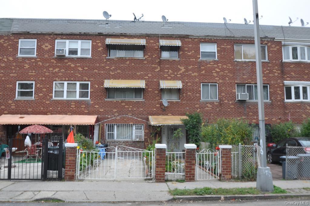 Property for Sale at 448 Screvin Avenue, Bronx, New York - Bedrooms: 8 
Bathrooms: 3  - $1,100,000