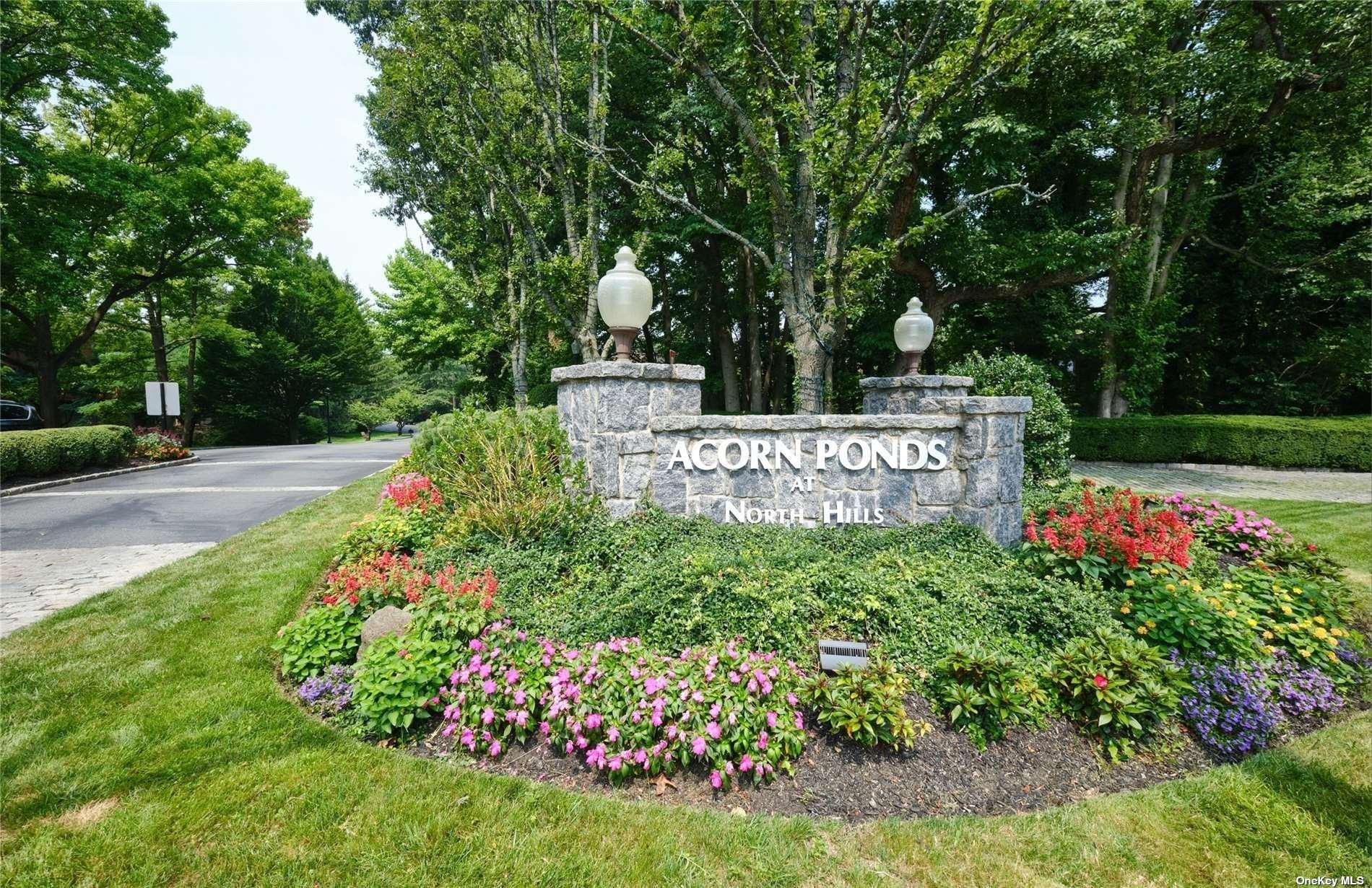 30 Fox Ridge #327, Roslyn, New York image 13