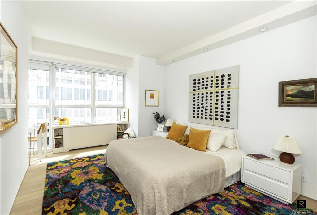 Photo 7 of 14 of 146 W 57th Street 37-D condo