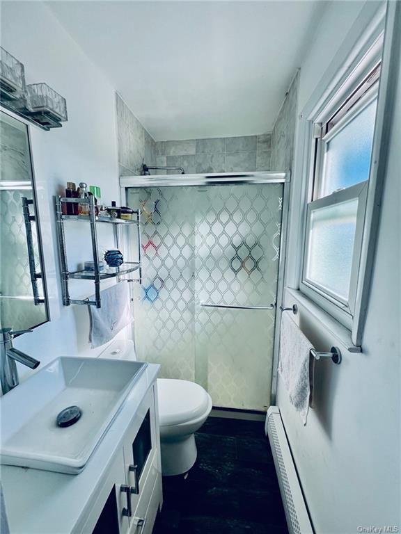 Photo 18 of 33 of 109 Bushey Avenue house
