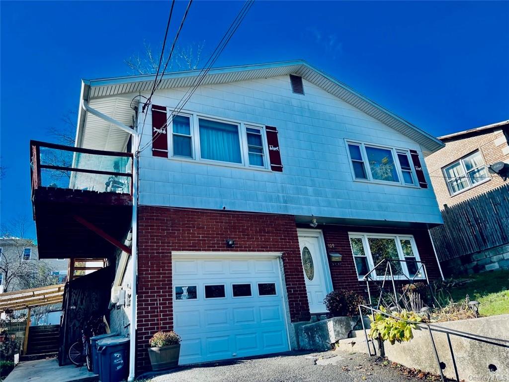 Photo 1 of 33 of 109 Bushey Avenue house