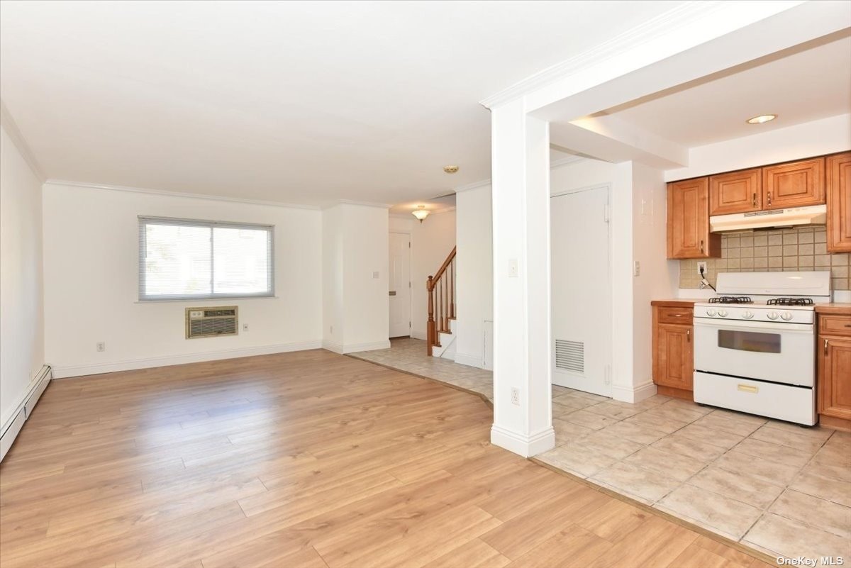 920 Broadway #16, Woodmere, New York image 6