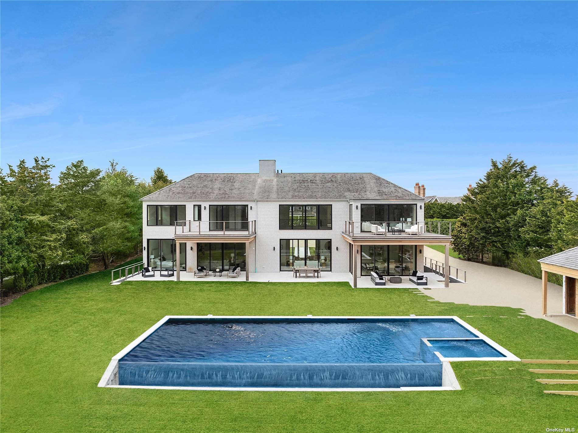 637 Halsey Lane, Bridgehampton, New York image 6