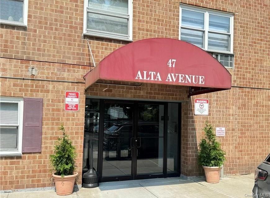 Photo 1 of 47 Alta Avenue 6A, Yonkers, New York, $149,900, Web #: 6318582