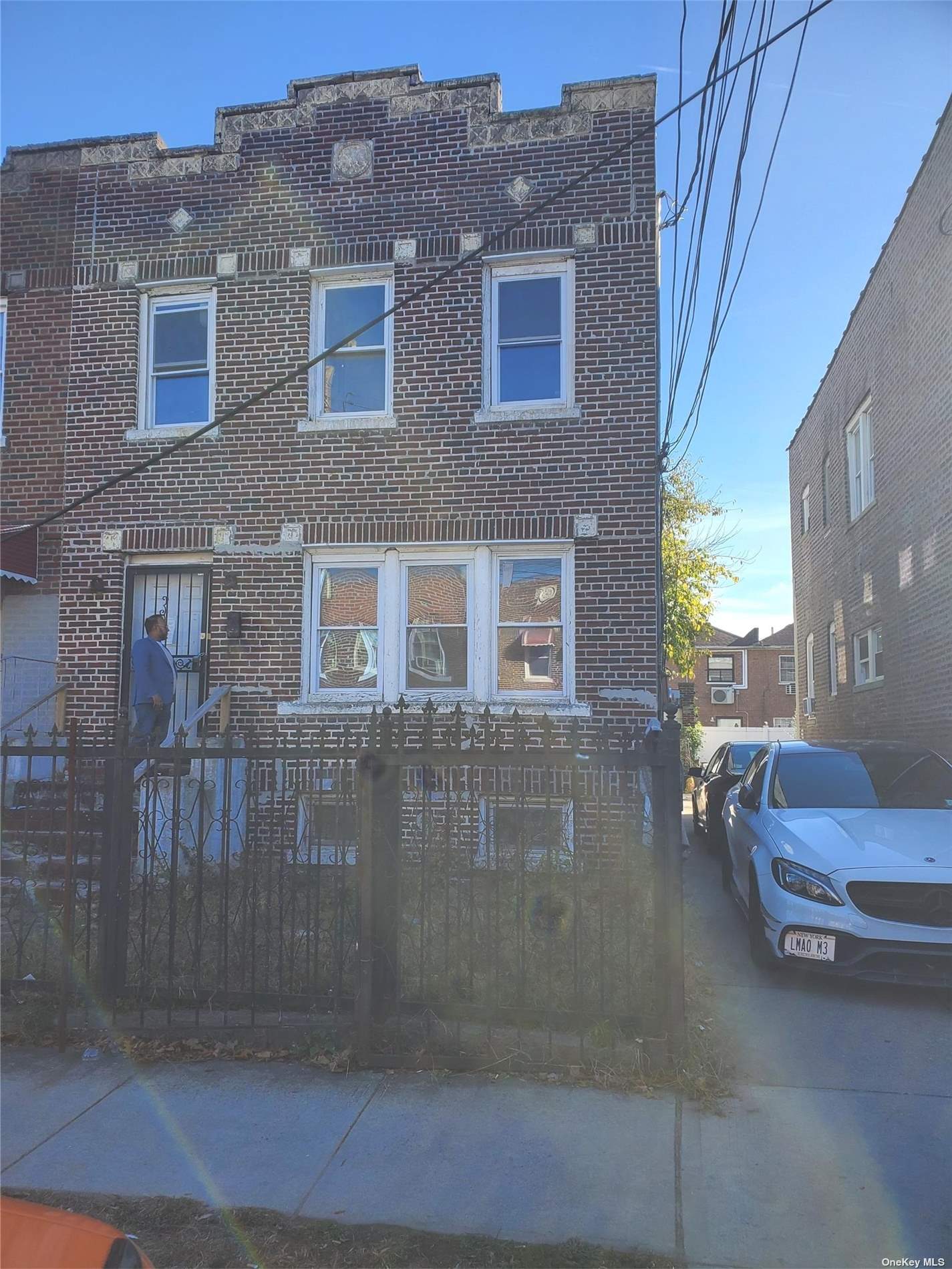 17738 106th Road, Jamaica, Queens, NY - 4 Bedrooms  
2 Bathrooms  
10 Rooms - 