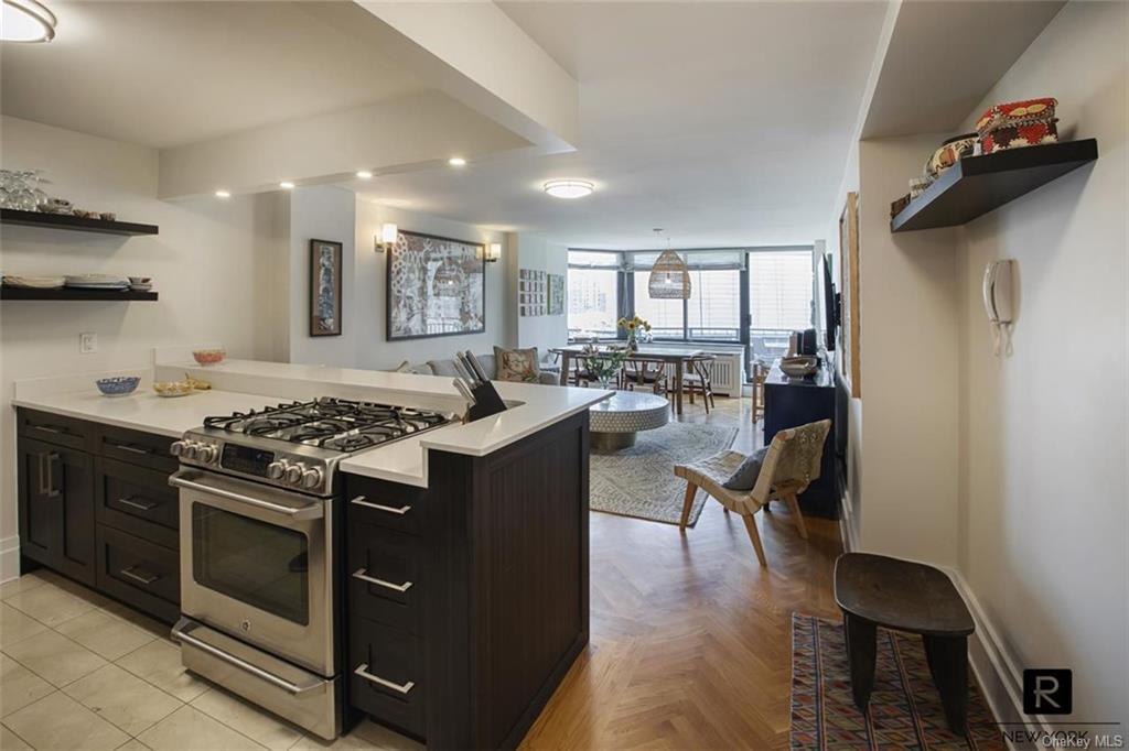 Photo 6 of 15 of 1991 Broadway 10-A condo