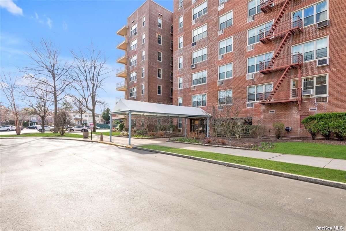 23-55 Bell Boulevard #5H, Bayside, New York image 19