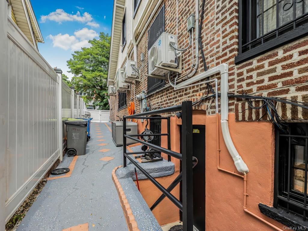 199 W 179th Street, Bronx, New York image 31